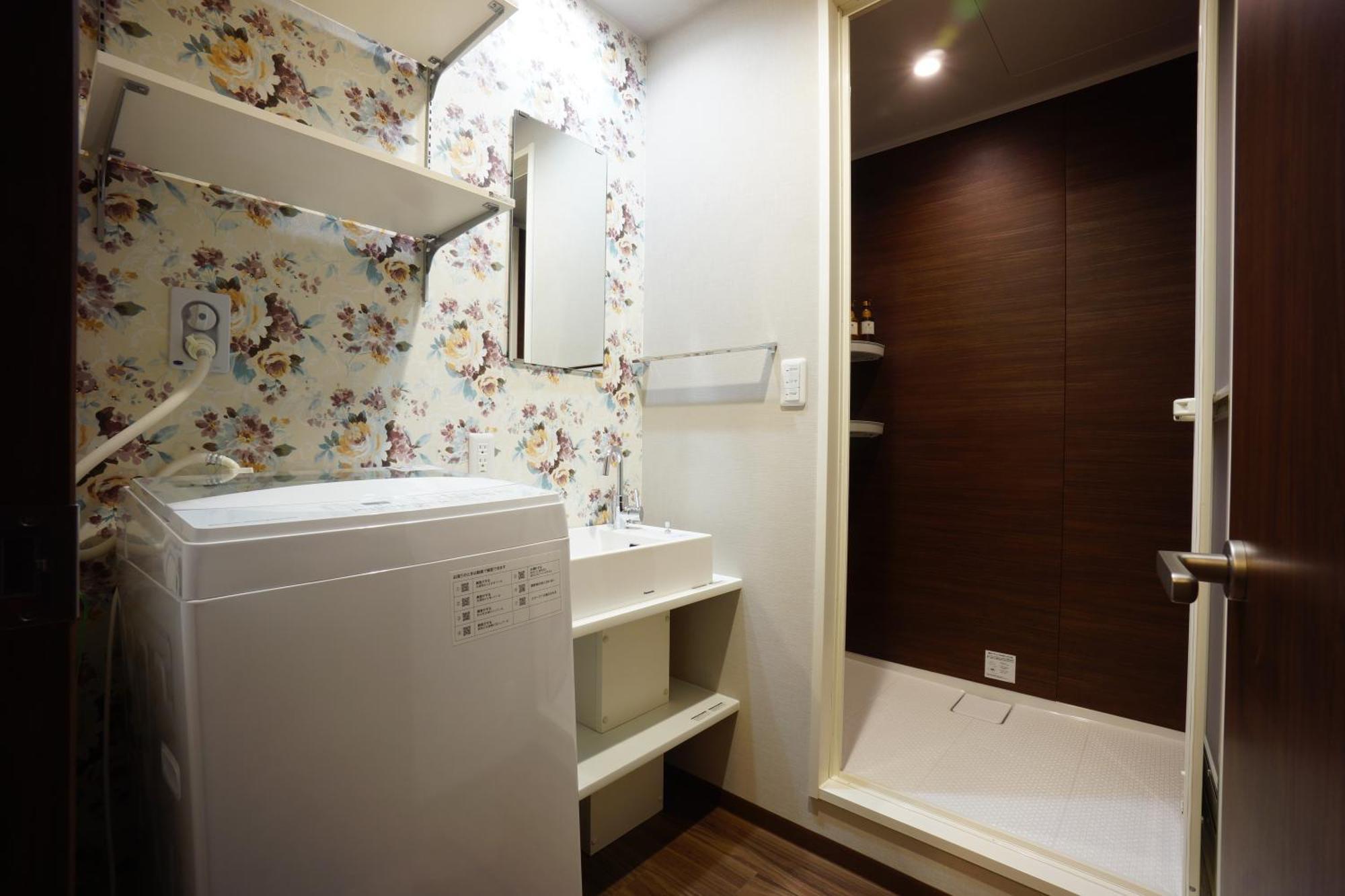 Rona Hotel Tokyo Eksteriør billede